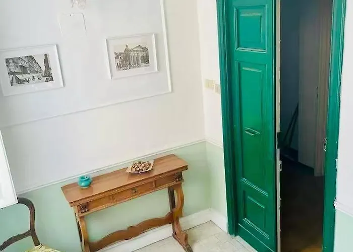 Spacious And Quiet Gemelli