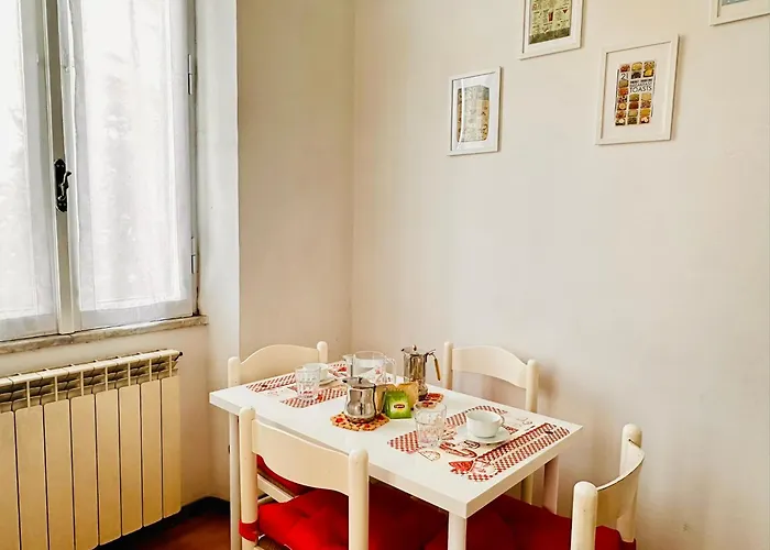 Spacious And Quiet Gemelli Apartment Rom