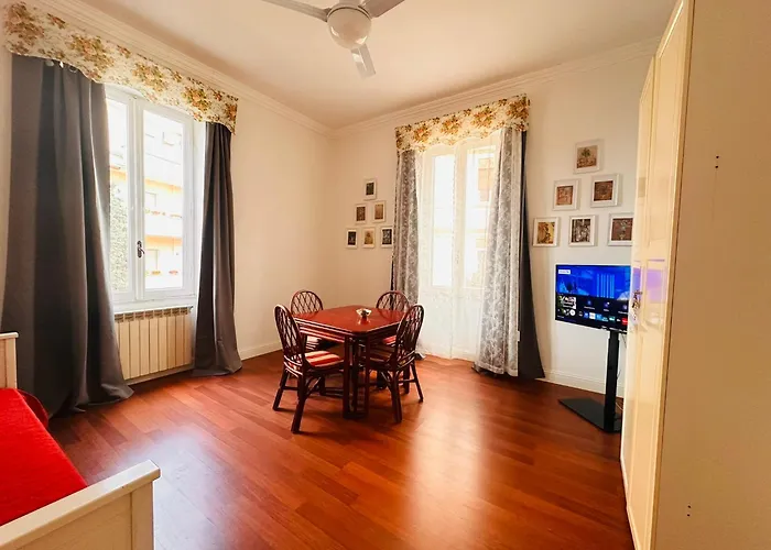 Spacious And Quiet Gemelli Apartment